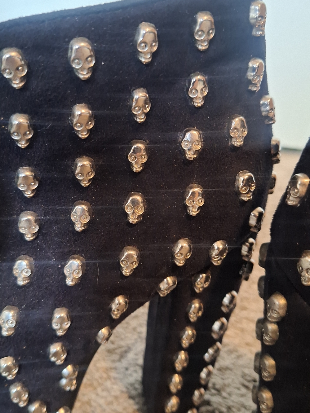Womens Black Studded Skull Lace-Up Platform Booties 6 Inch Heel Sz 7 - Picture 2 of 9
